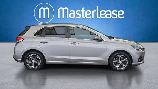 HYUNDAI i30 i30 1.5 DPI Smart