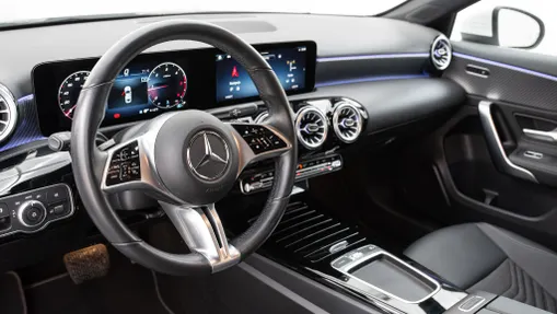 MERCEDES-BENZ A Klasa A 200 d Progressive 8G-DCT