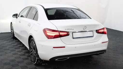 MERCEDES-BENZ A Klasa A 200 d Progressive 8G-DCT