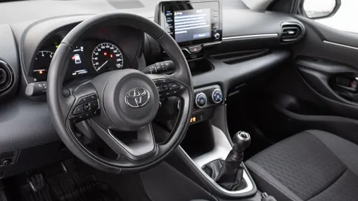 TOYOTA Yaris Yaris 1.0 Comfort