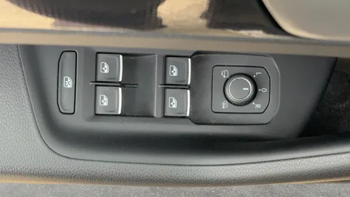 VOLKSWAGEN Arteon Arteon 2.0 TSI R-Line DSG