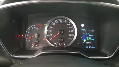 TOYOTA Corolla Corolla 1.5 Comfort