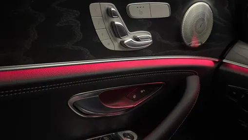MERCEDES-BENZ E Klasa E 220 d 4-Matic AMG