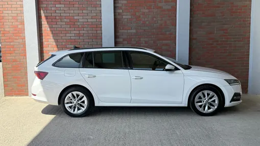SKODA Octavia Octavia 1.5 TSI ACT Ambition
