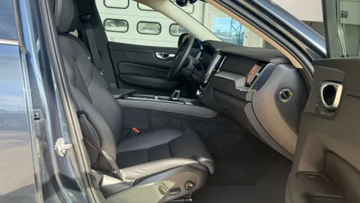 VOLVO XC60 XC60 T6 Plug-In Hybrid AWD Plus Bright aut