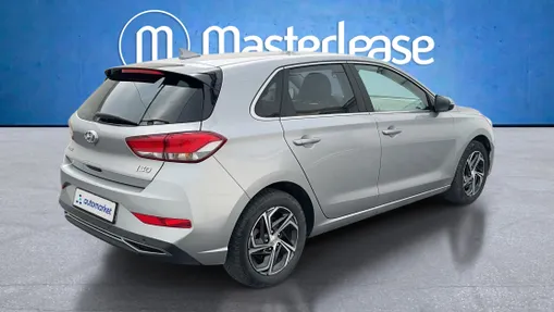 HYUNDAI i30 i30 1.5 DPI Smart