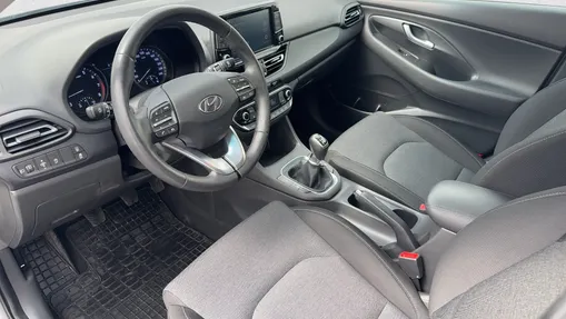 HYUNDAI i30 i30 1.5 DPI Smart