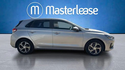 HYUNDAI i30 i30 1.5 DPI Smart