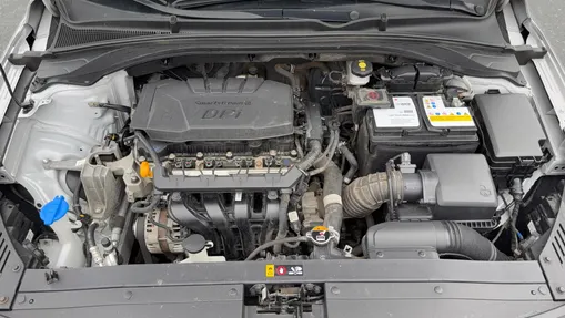 HYUNDAI i30 i30 1.5 DPI Smart