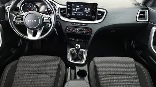 KIA Cee'd Ceed 1.5 T-GDI M