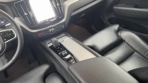 VOLVO XC60 XC60 B4 B Plus Bright aut