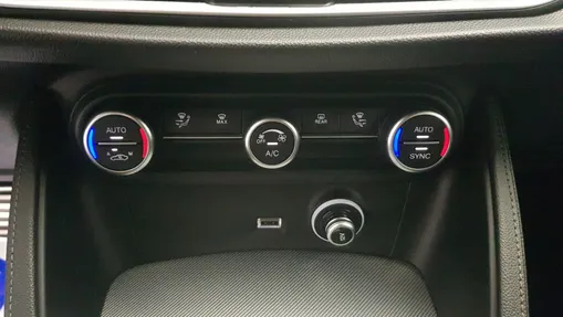 ALFA ROMEO Stelvio Stelvio 2.0 Turbo Sprint Q4 aut