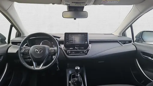 TOYOTA Corolla Corolla 1.5 Comfort