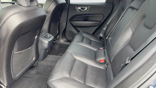 VOLVO XC60 XC60 B4 D AWD Plus Bright aut