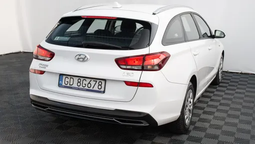 HYUNDAI i30 i30 1.0 T-GDI Modern