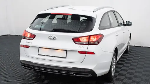 HYUNDAI i30 i30 1.0 T-GDI Modern