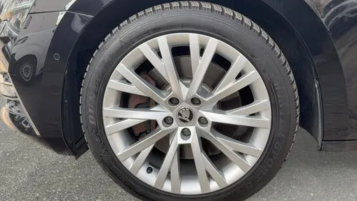 SKODA Superb Superb 2.0 TSI 4x4 L&K DSG
