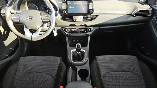 HYUNDAI i30 i30 1.0 T-GDI Modern