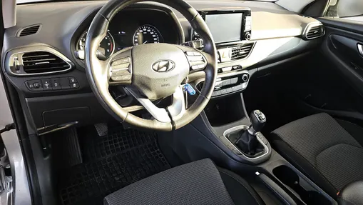 HYUNDAI i30 i30 1.0 T-GDI Modern