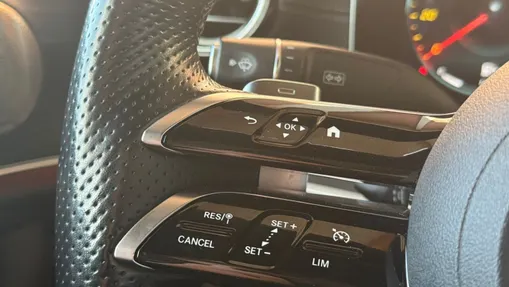 MERCEDES-BENZ E Klasa E 300 de AMG