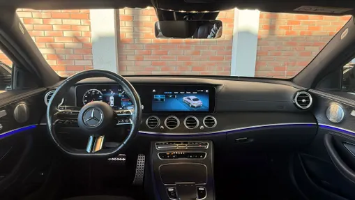 MERCEDES-BENZ E Klasa E 300 de AMG