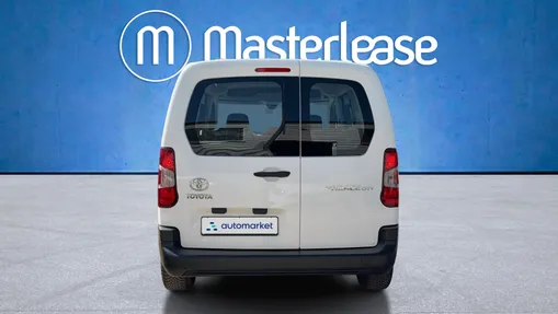 TOYOTA Proace City Verso Proace City Verso 1.5 D-4D Combi