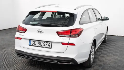 HYUNDAI i30 i30 1.0 T-GDI Modern