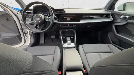 AUDI A3 A3 30 TFSI mHEV S tronic