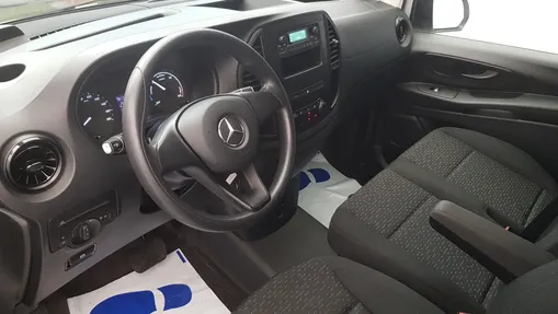 MERCEDES-BENZ Vito eVito 111 L2 447.603