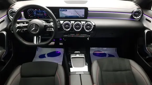 MERCEDES-BENZ CLA CLA 200 AMG Line 7G-DCT