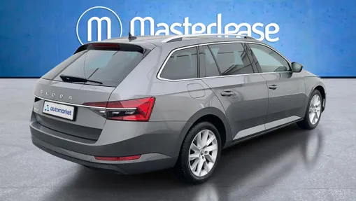 SKODA Superb Superb 2.0 TDI SCR Style DSG
