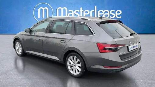 SKODA Superb Superb 2.0 TDI SCR Style DSG