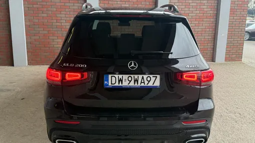 MERCEDES-BENZ GLB GLB 200 4-Matic AMG Line 8G-DCT