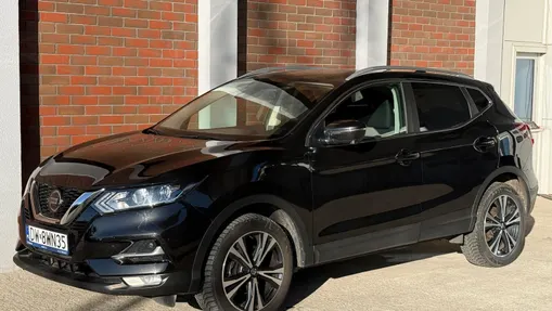 NISSAN Qashqai Qashqai 1.3 DIG-T N-Connecta DCT