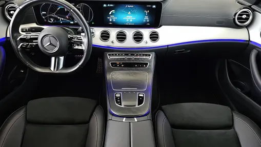 MERCEDES-BENZ E Klasa E 220 d 4-Matic AMG