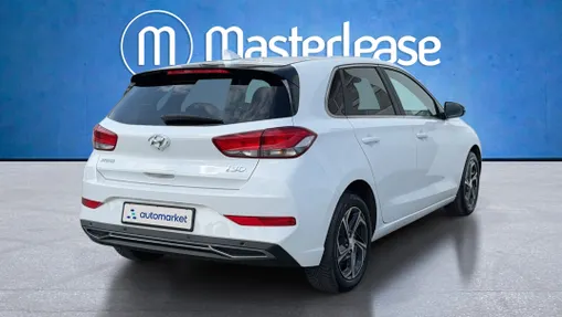 HYUNDAI i30 i30 1.0 T-GDI Smart