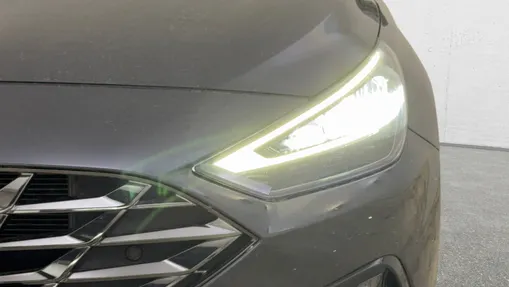 HYUNDAI i30 i30 1.0 T-GDI Smart