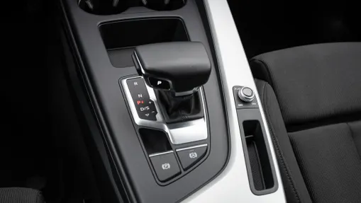 AUDI A4 A4 35 TFSI mHEV S tronic