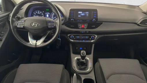 HYUNDAI i30 i30 1.5 DPI Classic +