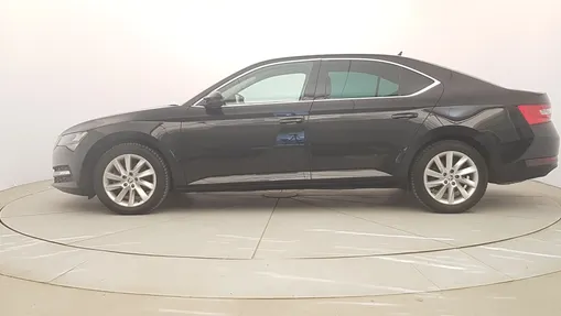 SKODA Superb Superb 2.0 TDI SCR Ambition DSG