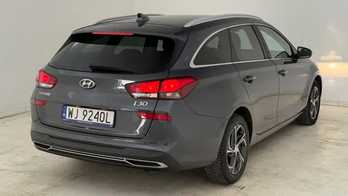 HYUNDAI i30 i30 1.5 T-GDI 48V Smart