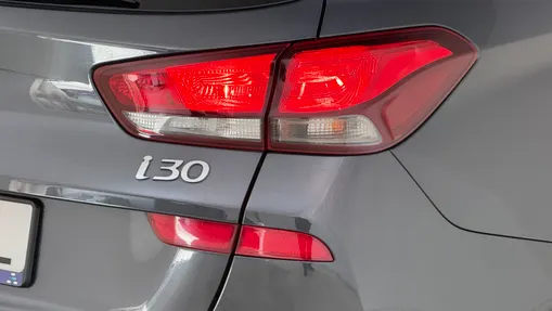 HYUNDAI i30 i30 1.5 T-GDI 48V Smart