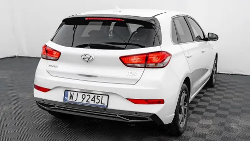 HYUNDAI i30 i30 1.5 T-GDI 48V Smart