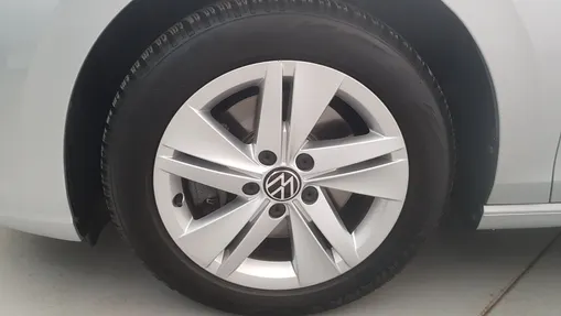 VOLKSWAGEN Golf Golf VIII 2.0 TDI Life