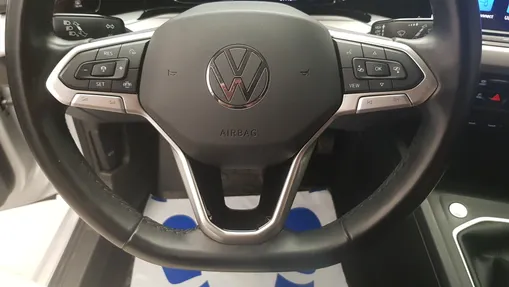 VOLKSWAGEN Golf Golf VIII 2.0 TDI Life
