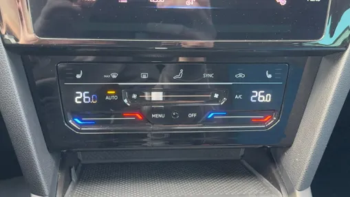 VOLKSWAGEN Passat Passat 2.0 TSI Elegance DSG