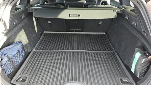 VOLVO V60 V60 B5 B AWD Plus Dark aut