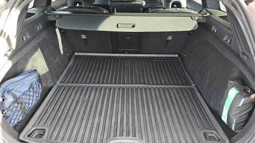 VOLVO V60 V60 B5 B AWD Plus Dark aut