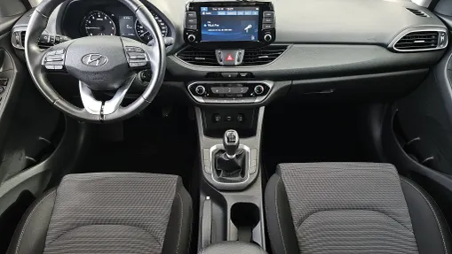 HYUNDAI i30 i30 1.0 T-GDI Modern