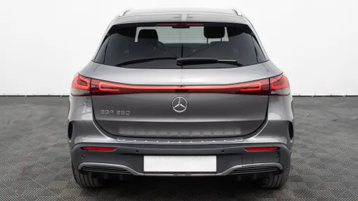 MERCEDES-BENZ EQA EQA 250 66.5kWh AMG Line